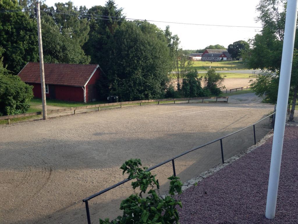 Byskolansvandrarhem Bronnestad Exterior foto