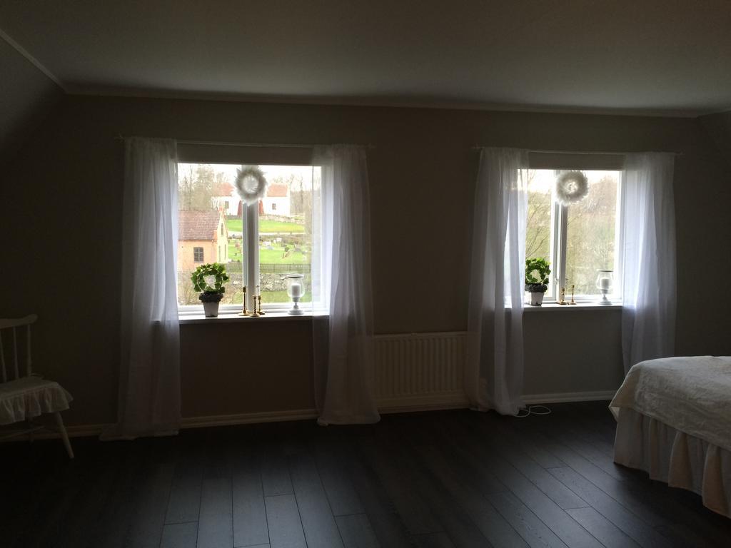 Byskolansvandrarhem Bronnestad Exterior foto